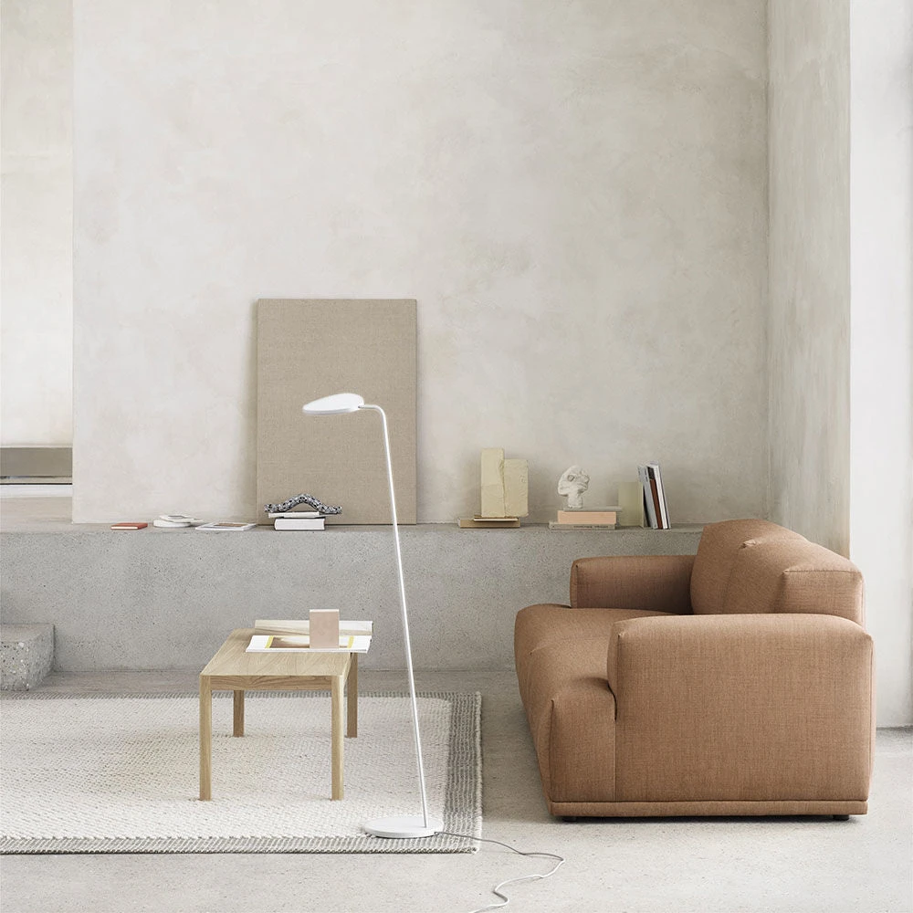 Muuto | Leaf Floor Lamp | White - Image 4