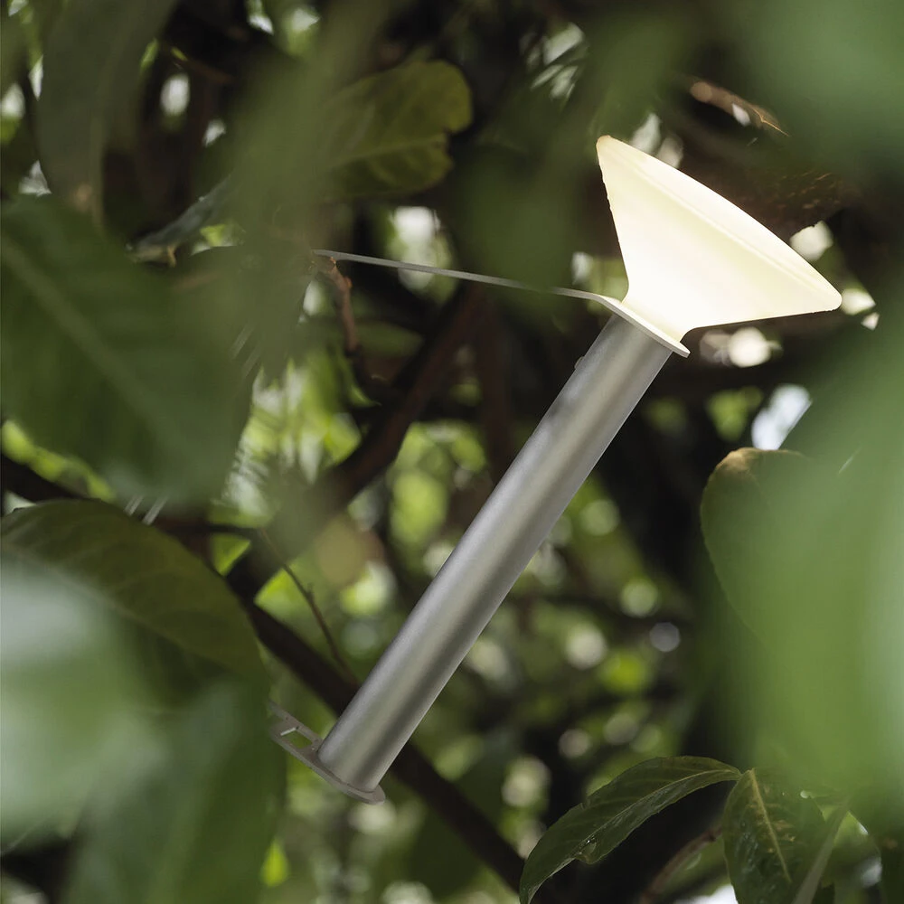 Muuto | Piton Portable Lamp | Aluminium - Image 5