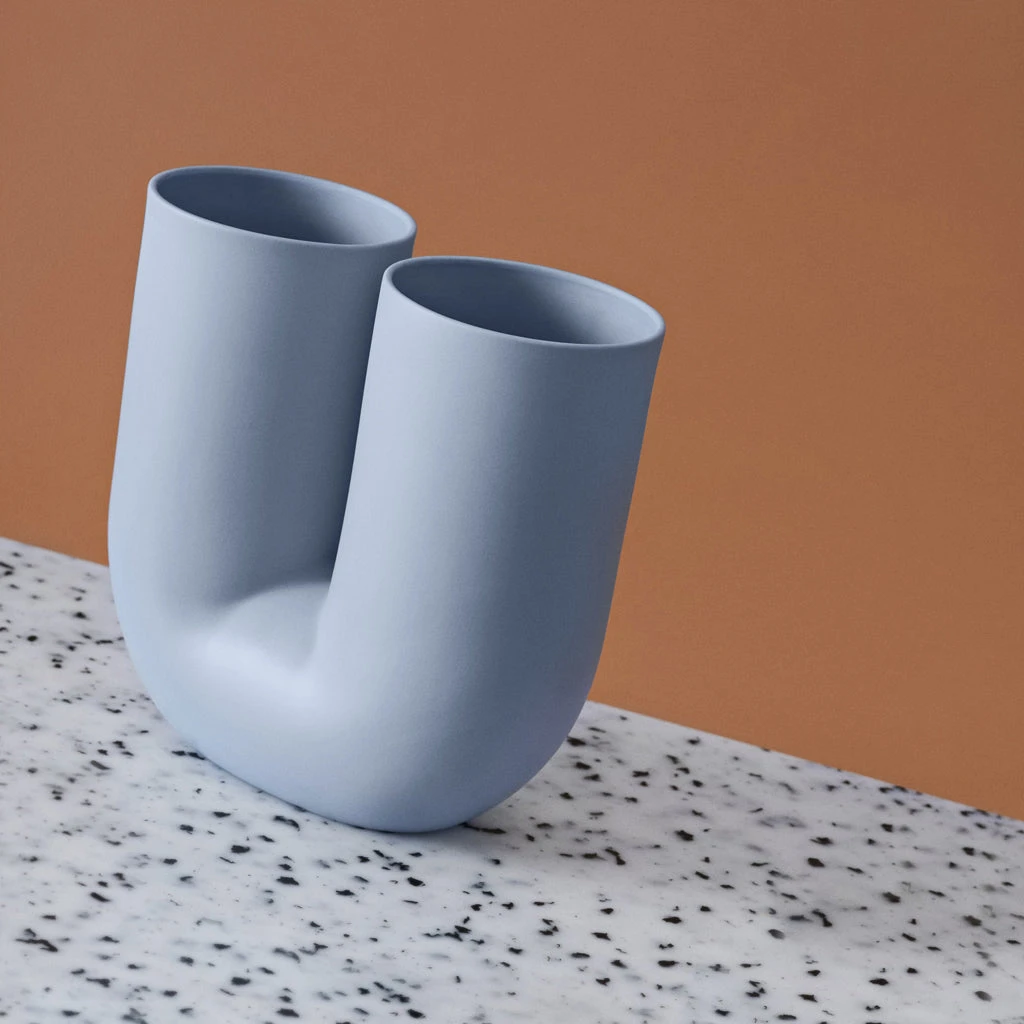 Muuto Kink Vase Blue - Image 6