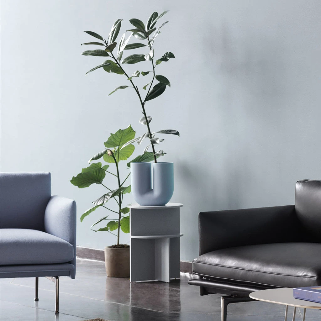 Muuto Kink Vase Blue - Image 5