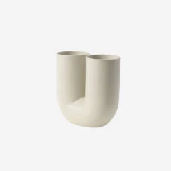 Muuto Kink Vase Sand