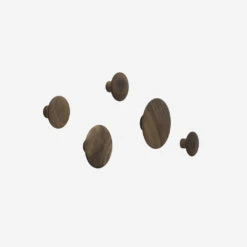 Muuto Dots Hooks Wood Set Walnut