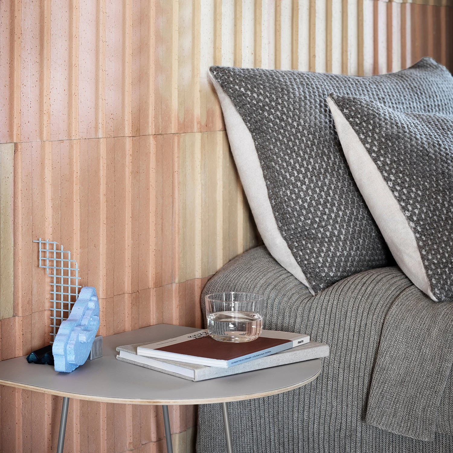 Muuto | Airy Coffee Table | Plum Half - DC - Image 4