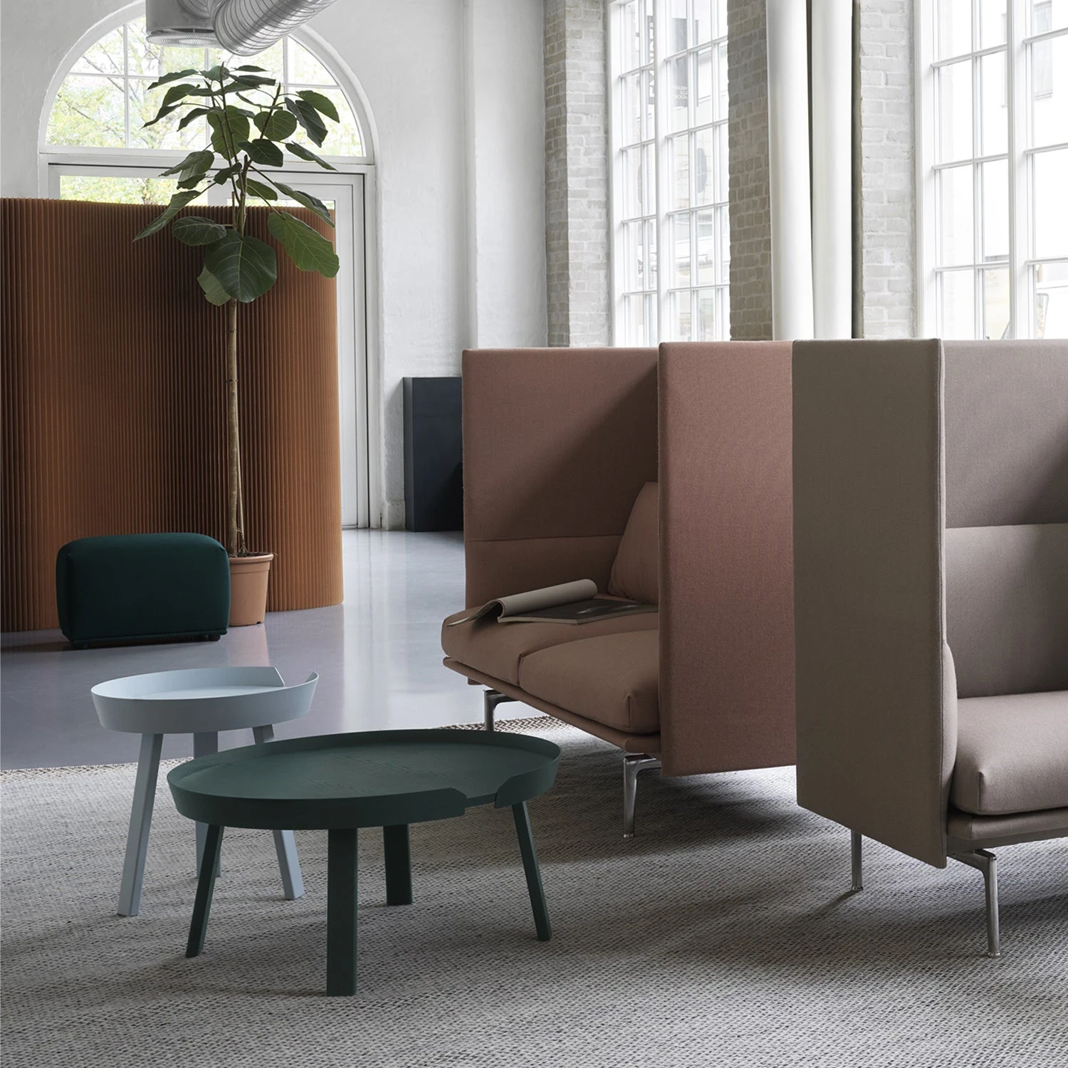 Muuto | Around Coffee Table | Large Dark Green - Image 5