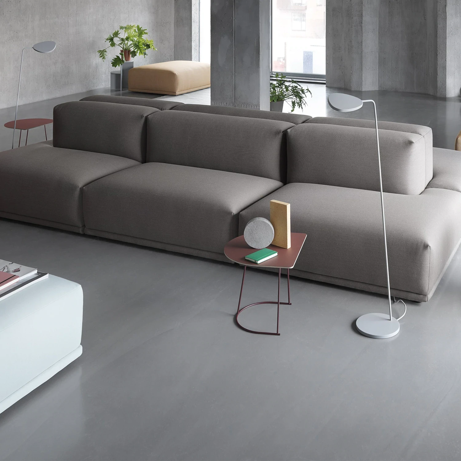 Muuto | Leaf Floor Lamp | Grey - Image 13