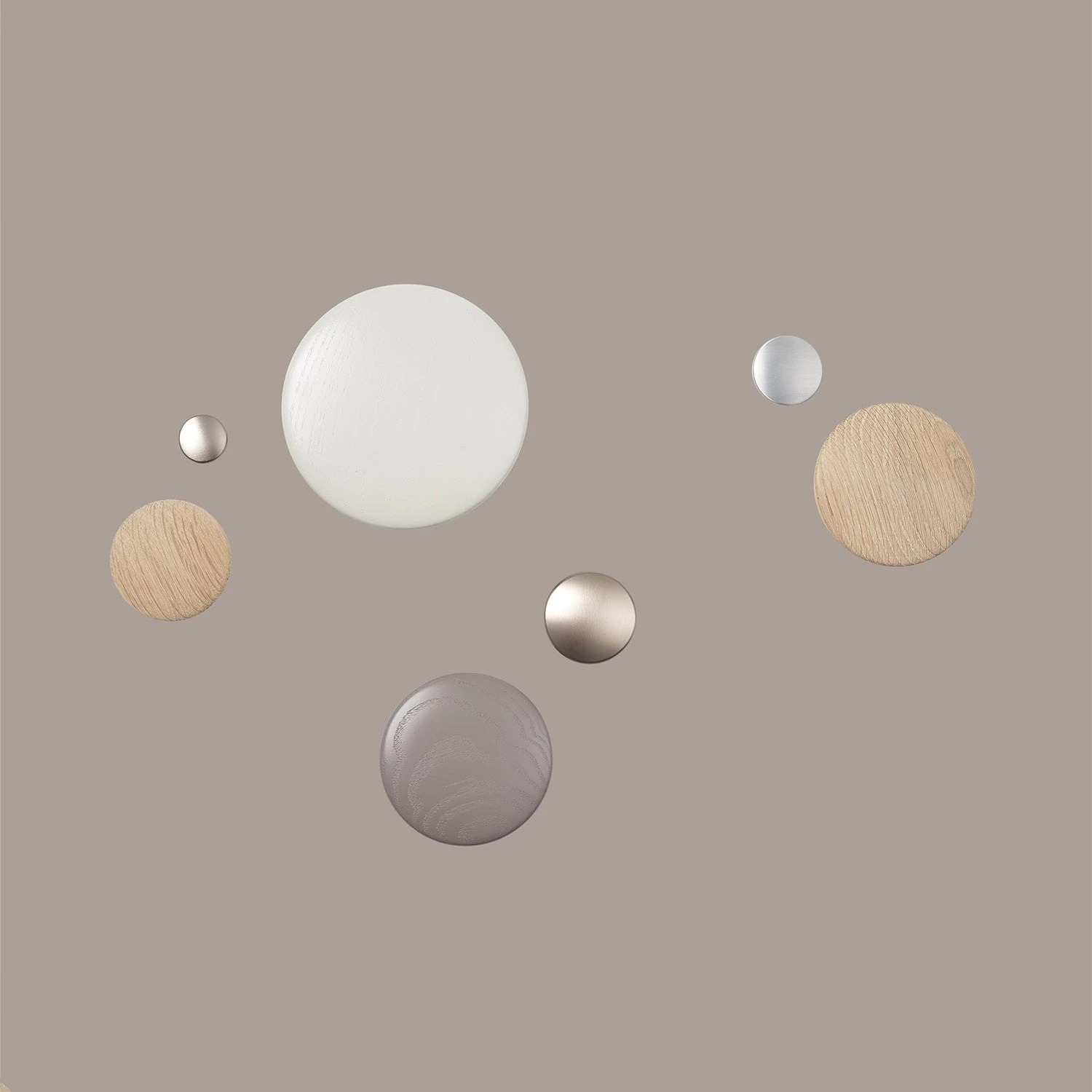 Muuto | Dots Metal | Taupe - DC - Image 7