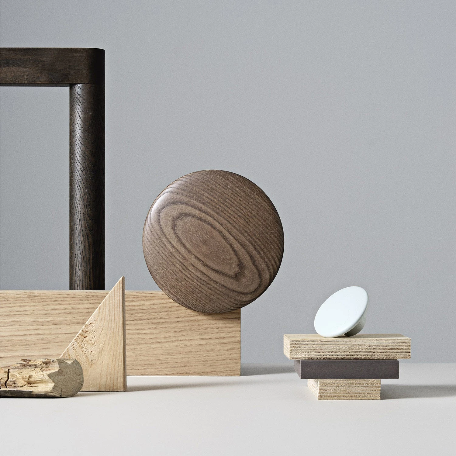 Muuto | Dots Wood | Stained Dark Brown - Image 2