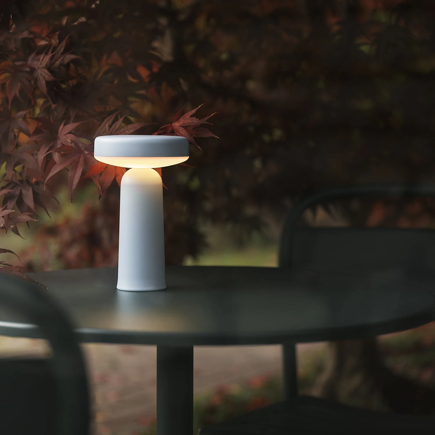 Muuto | Ease Portable Lamp | Light Blue - Image 2