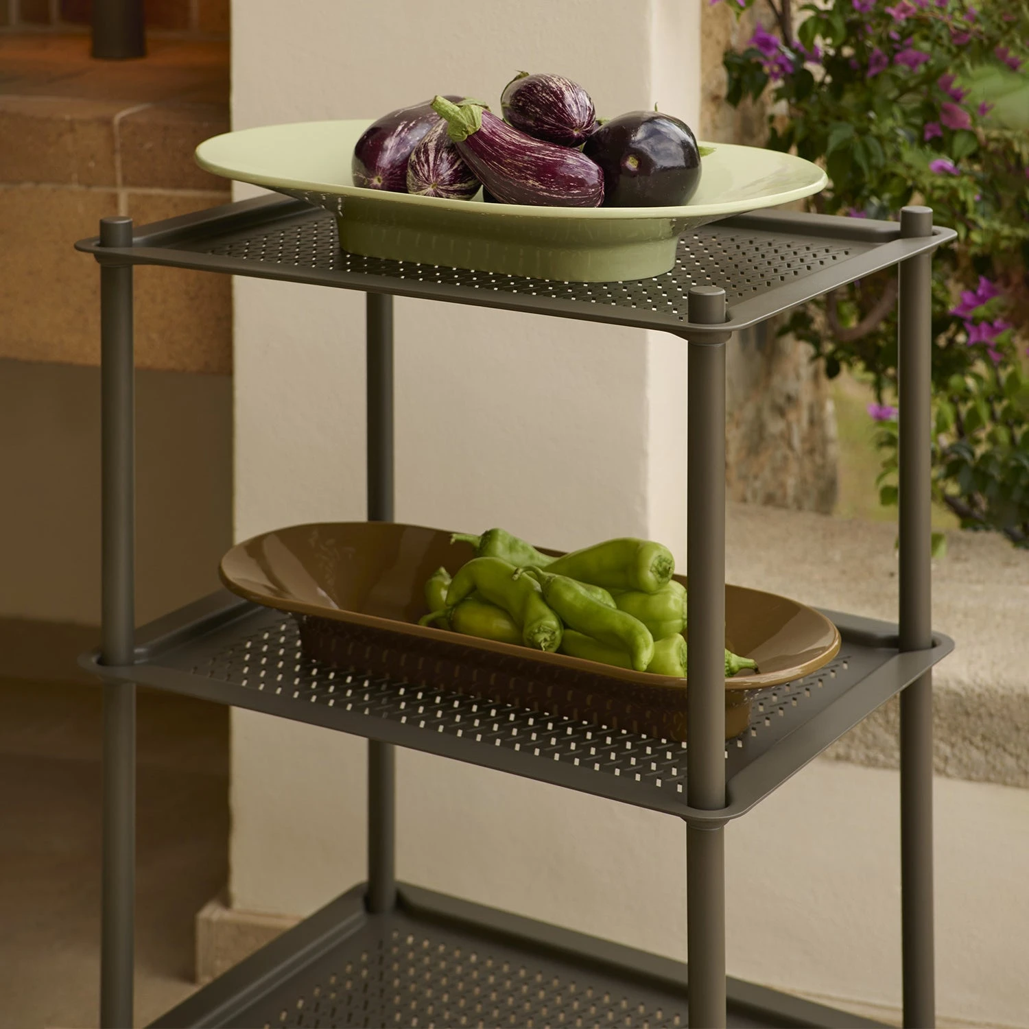 Muuto | Flow Trolley 3 Layer | Taupe - Image 5