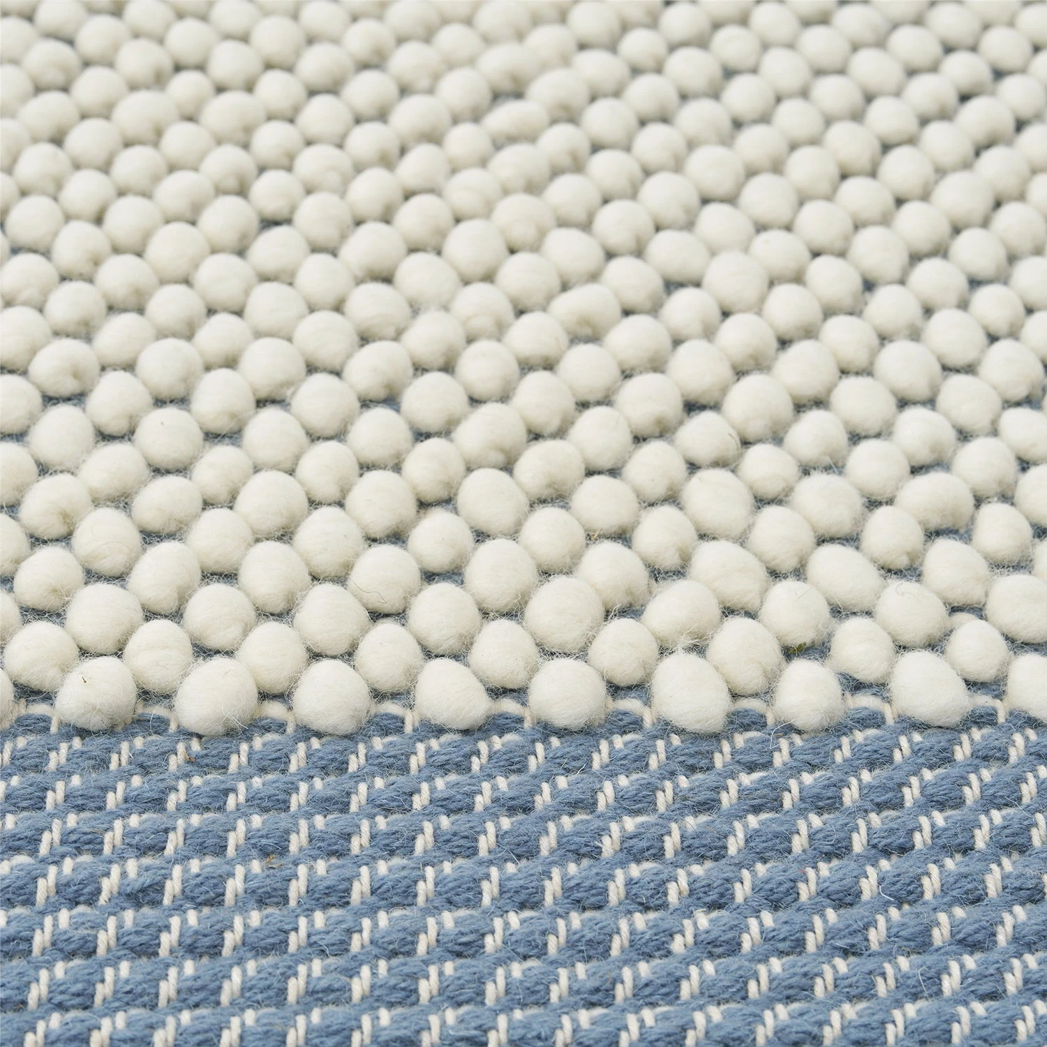 Muuto | Pebble Wool Rug | Pale Blue 200x300cm - Image 4