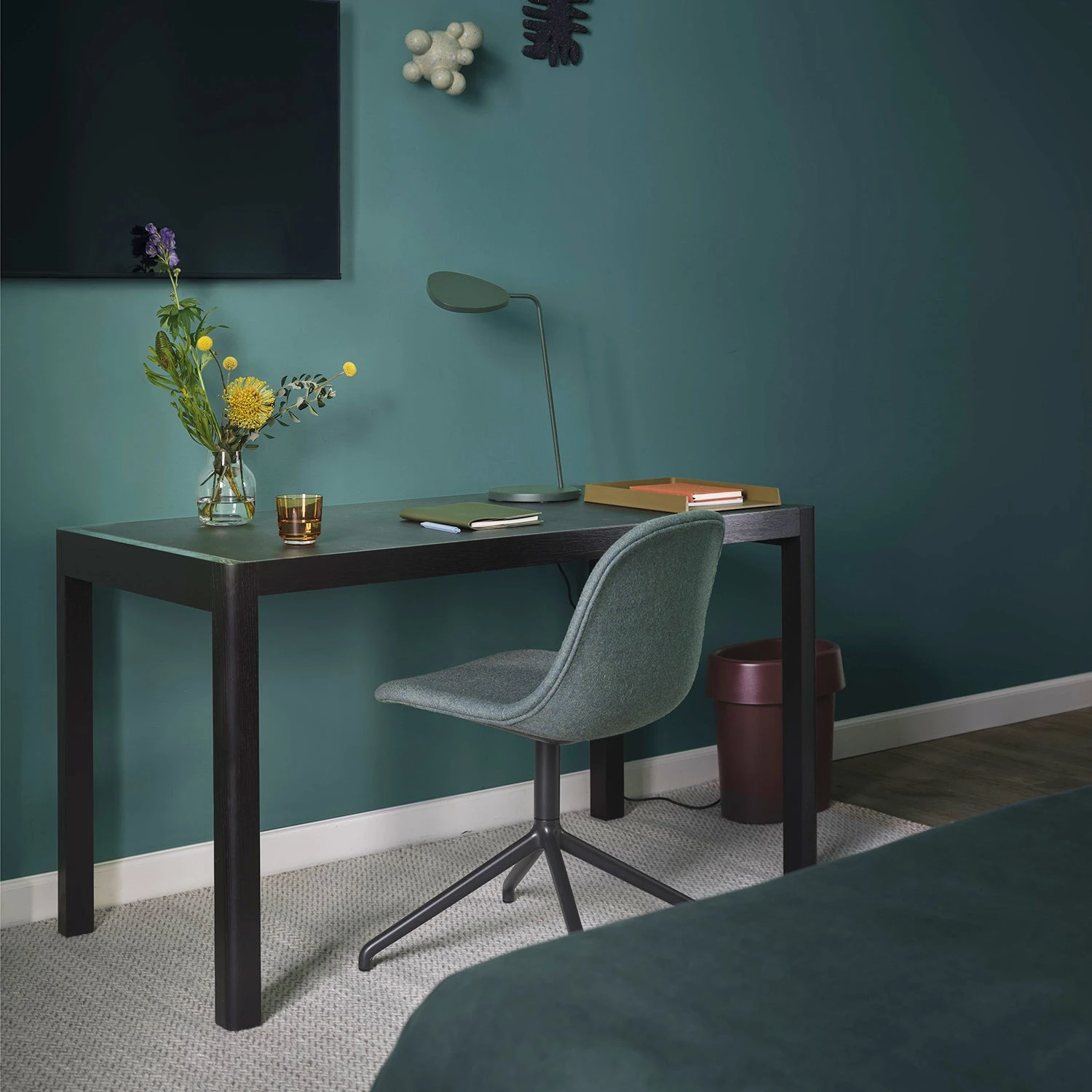 Muuto | Reduce Paper Bin | Dark Red - Image 2