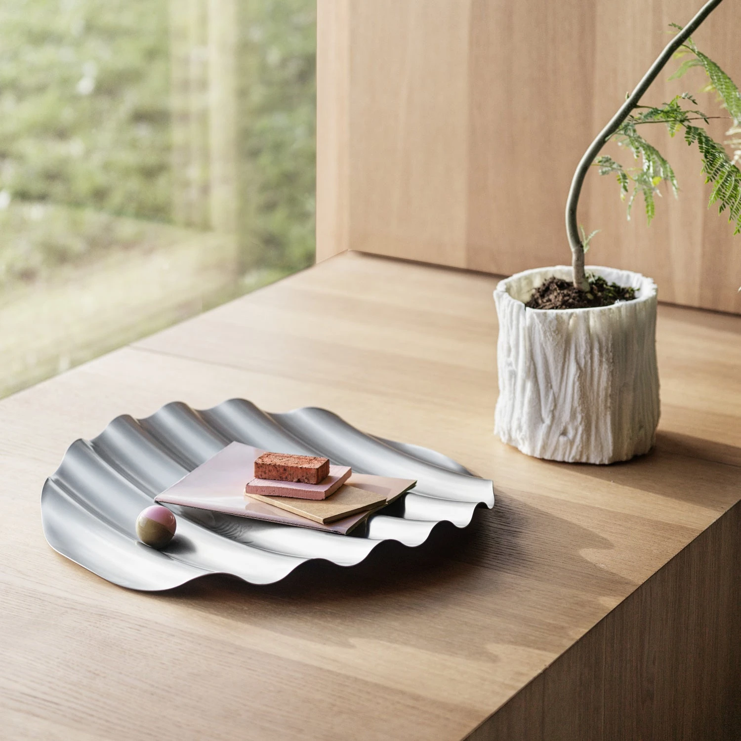 Muuto | Wave Tray ~ DC - Image 2
